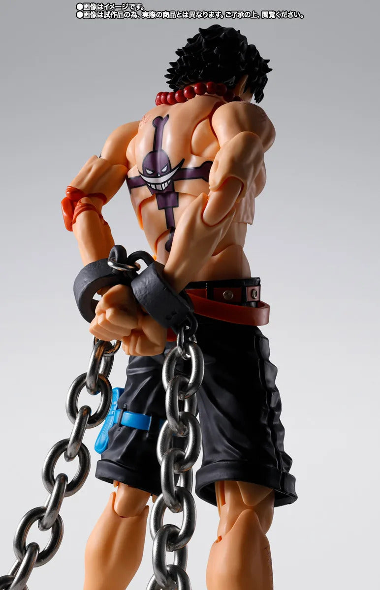 S.H.Figuarts: One Piece – Portgas D Ace - Marineford
