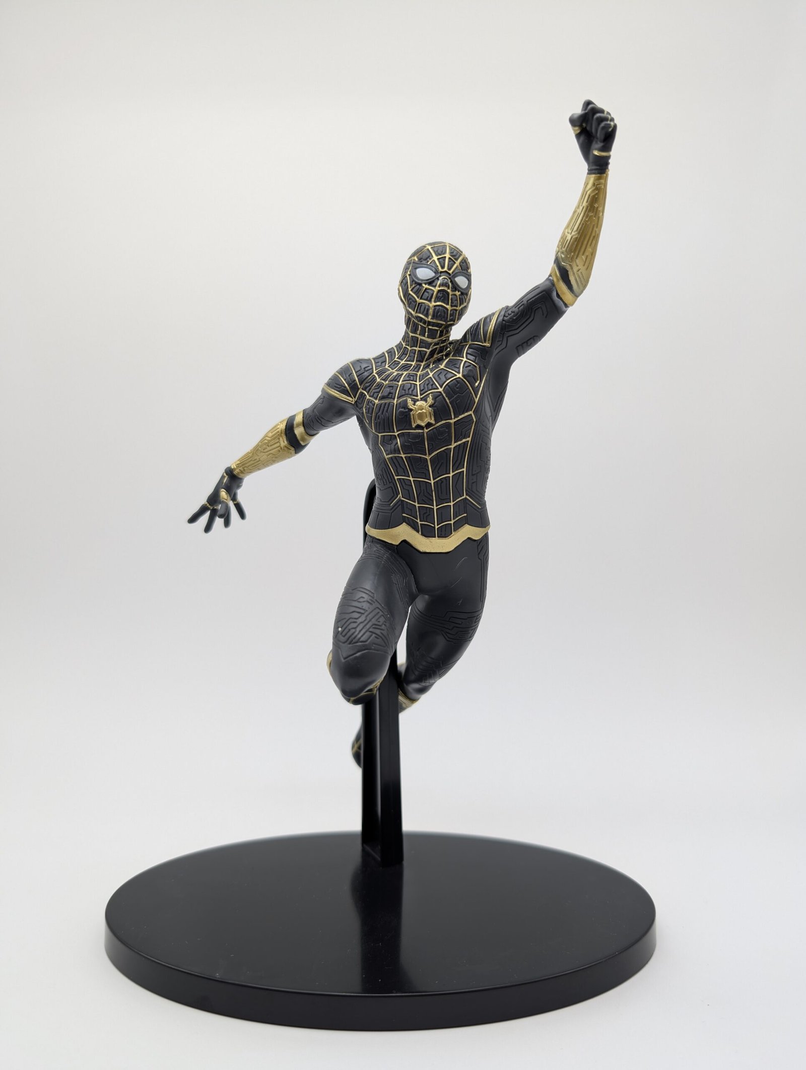 SPM No Way Home: Spider Man Black Suit