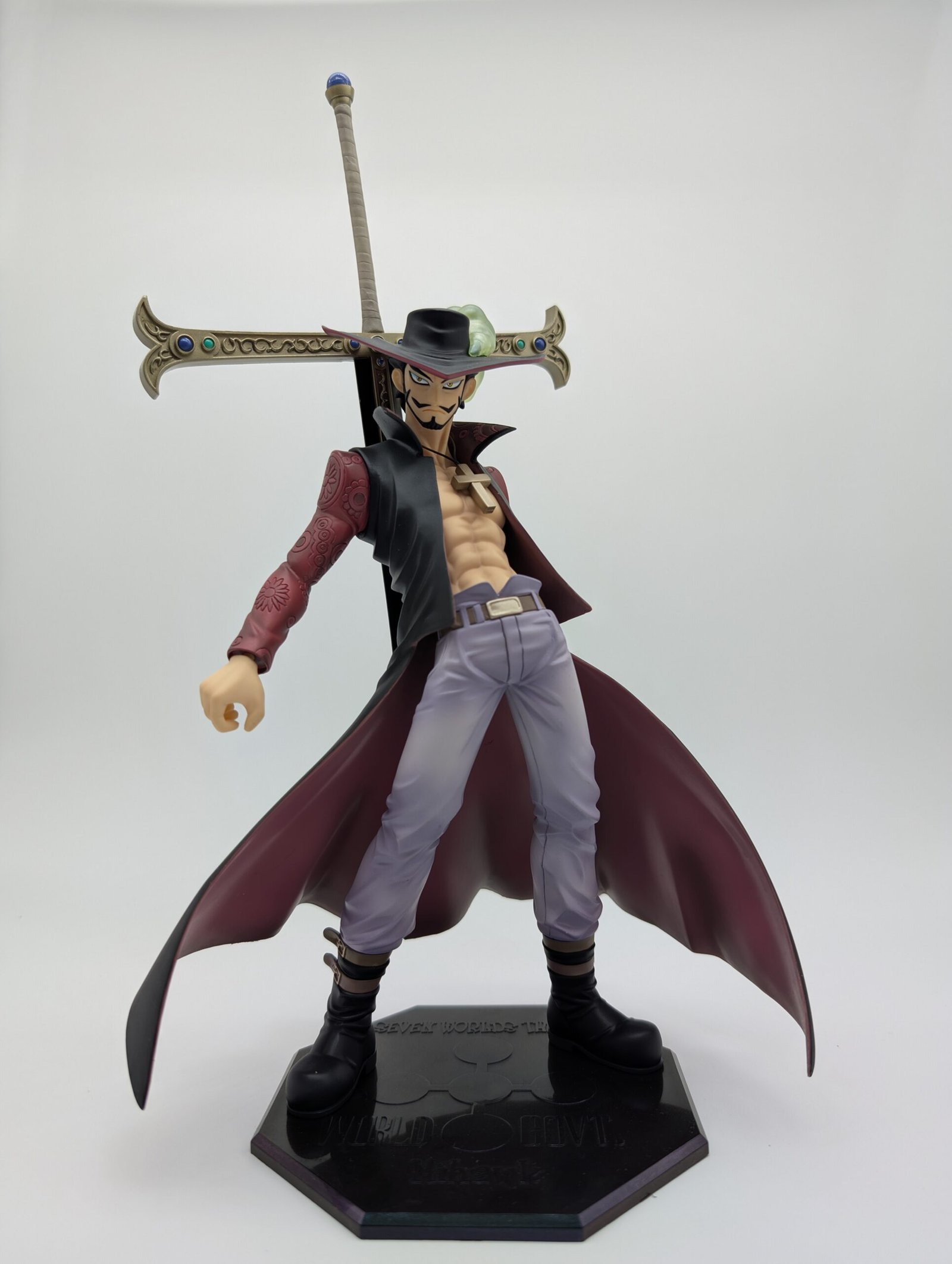 MegaHouse Portrait of Pirates: One Piece – Dracule Mihawk