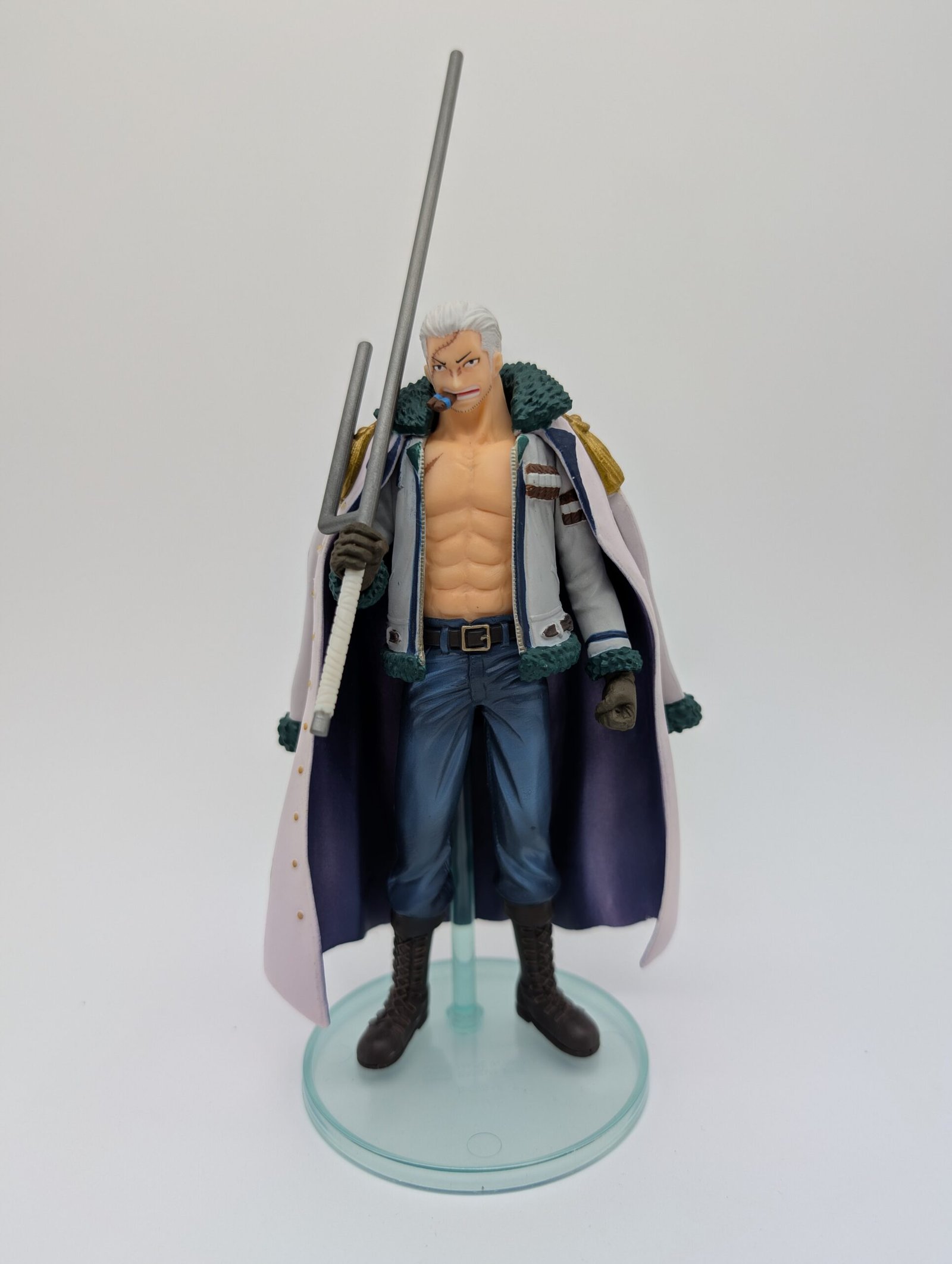 Bandai Super One Piece Styling:– One Piece – Smoker