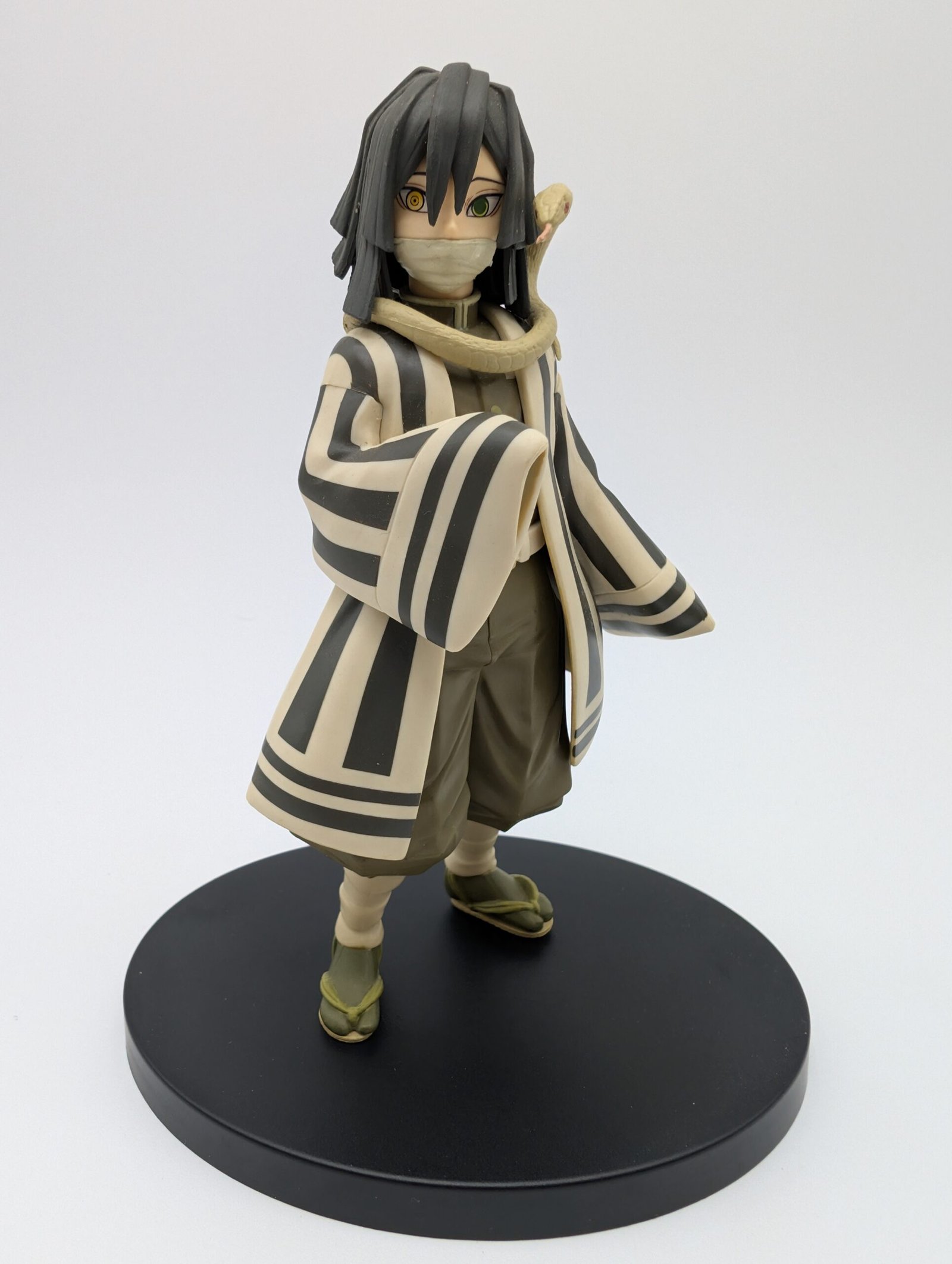 Banpresto Demon Slayer: Bonds of Battle – Obanai Iguro