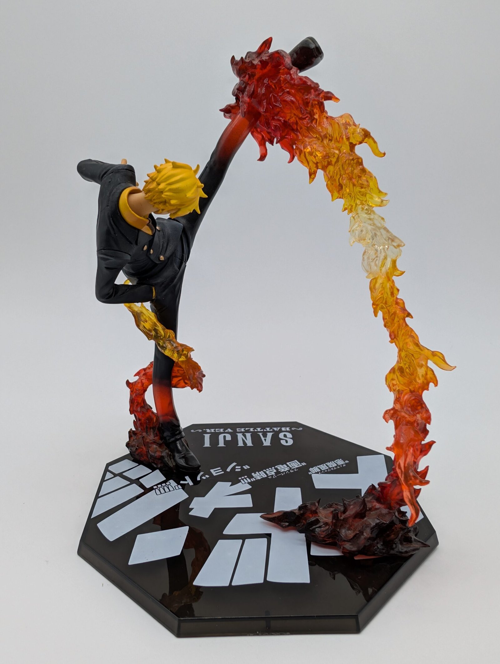 Bandai Figuarts Zero: One Piece - Sanji Battle Version