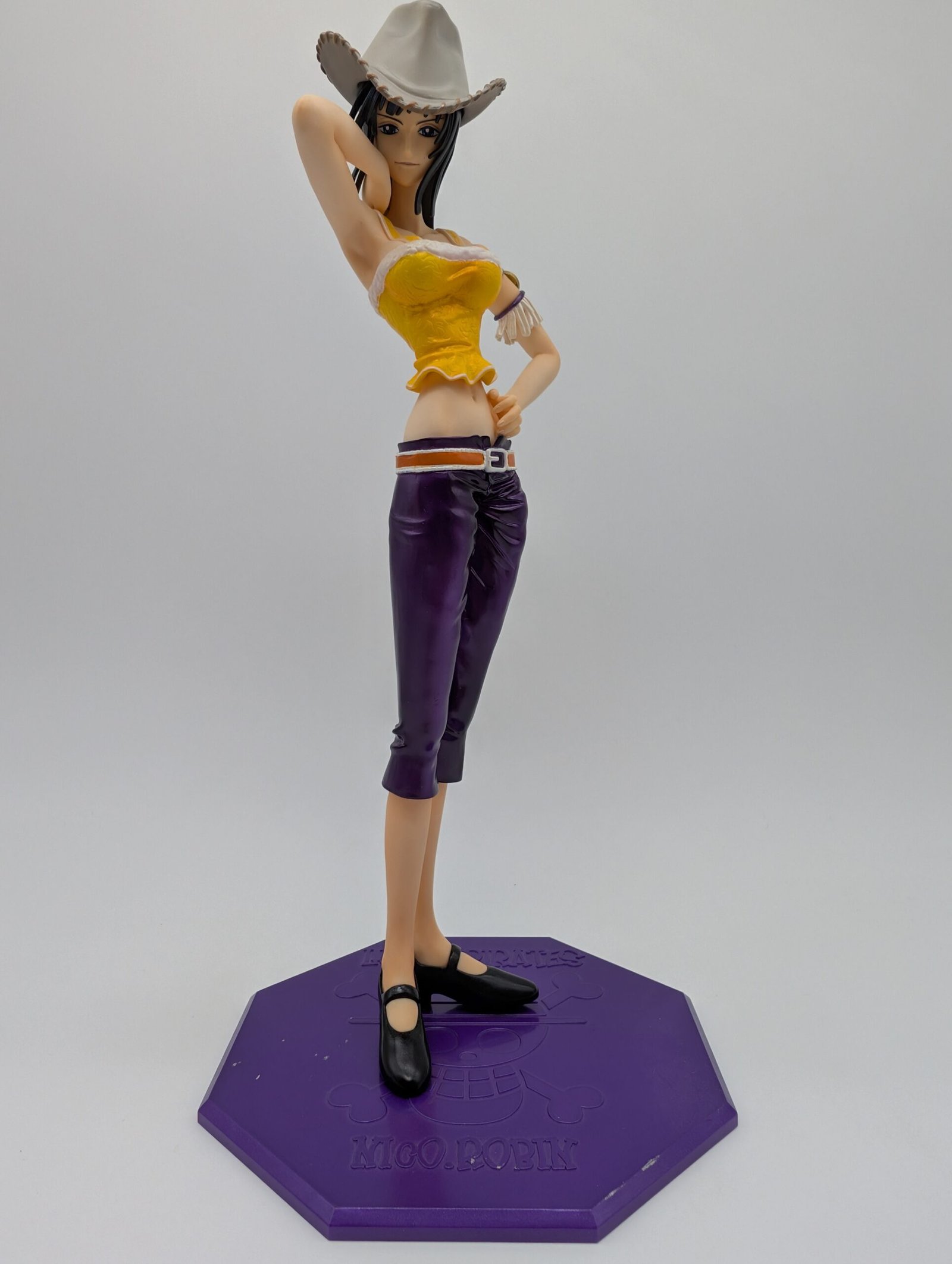 Megahouse Portrait of Pirates: One Piece - Nico Robin