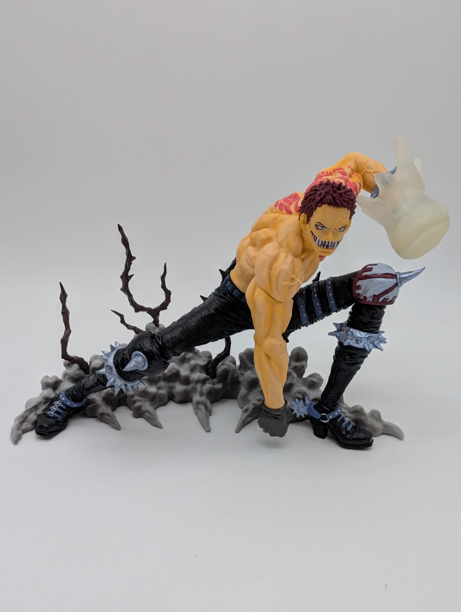 Bandai Ichiban Kuji: One Piece – Charlotte Katakuri