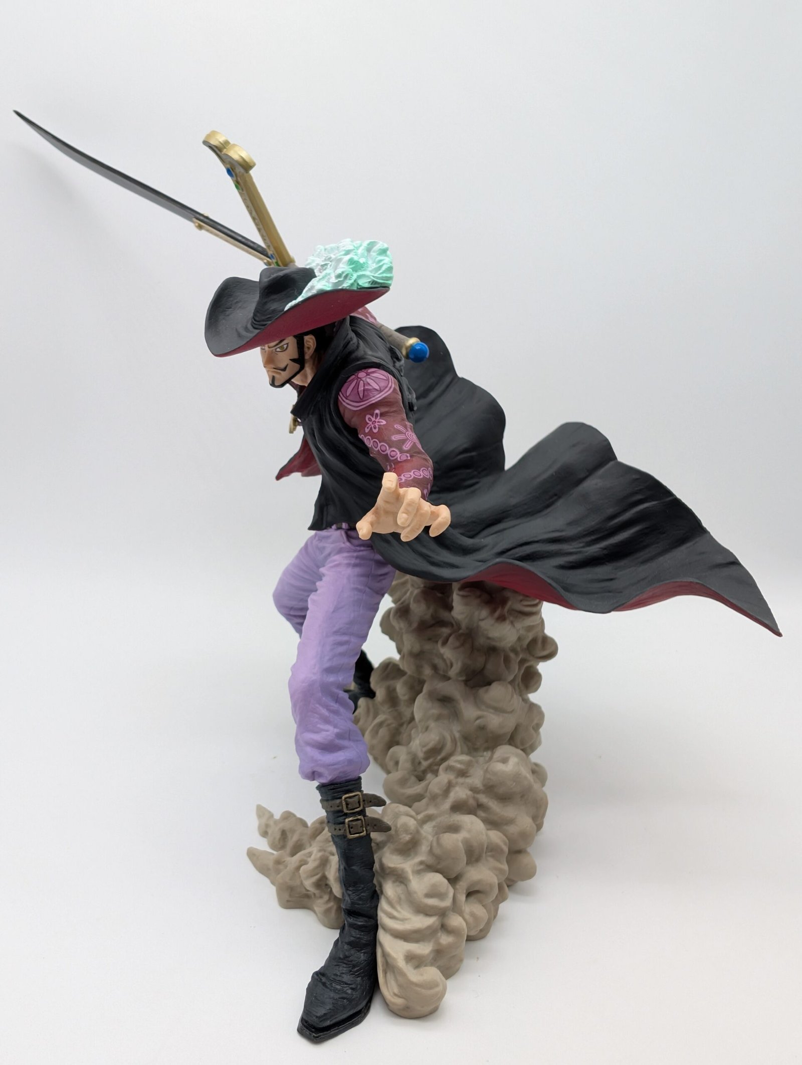 Bandai Ichiban Kuji: One Piece – Dracule Mihawk