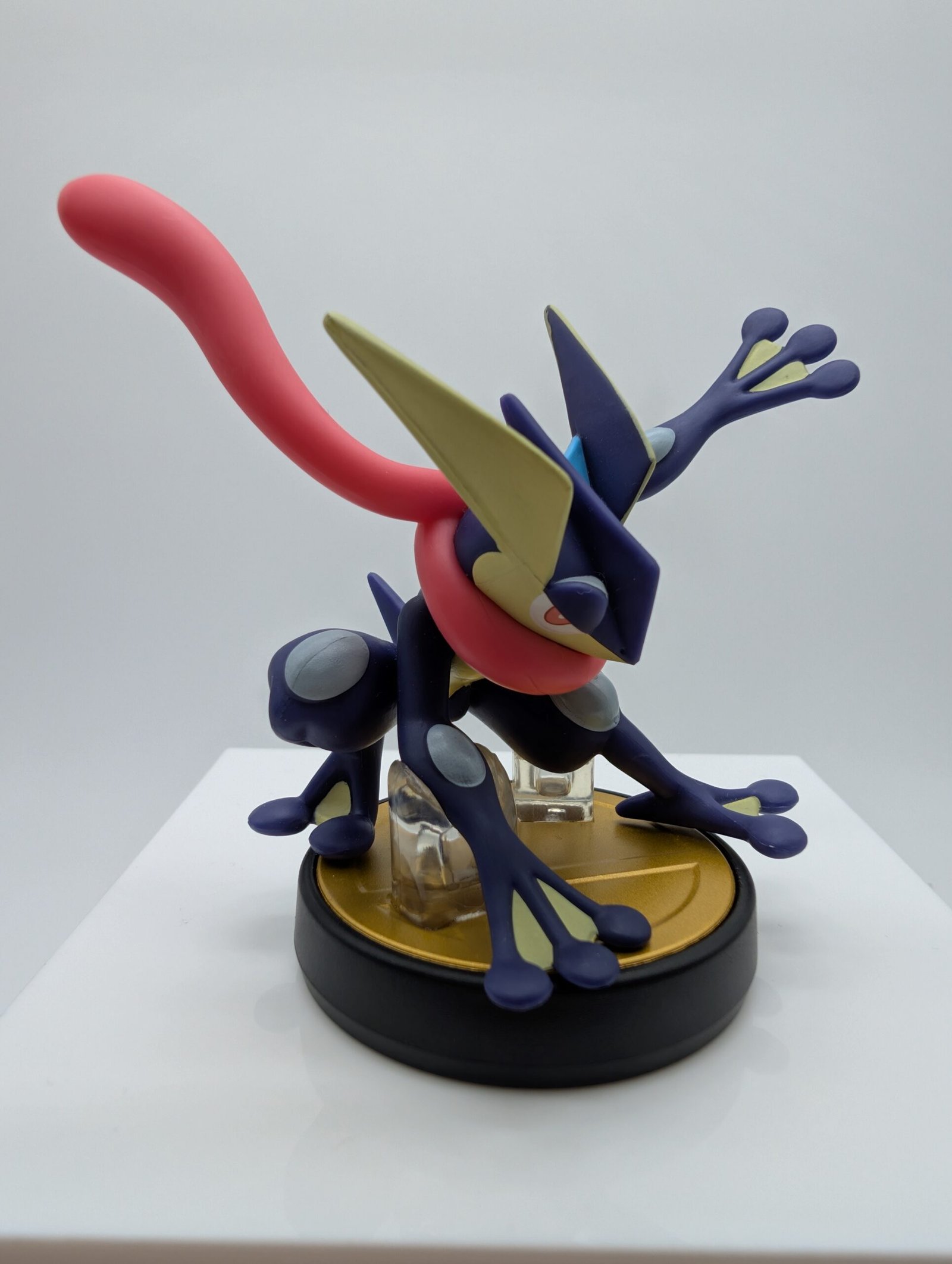 Amiibo: Super Smash Bros – Greninja