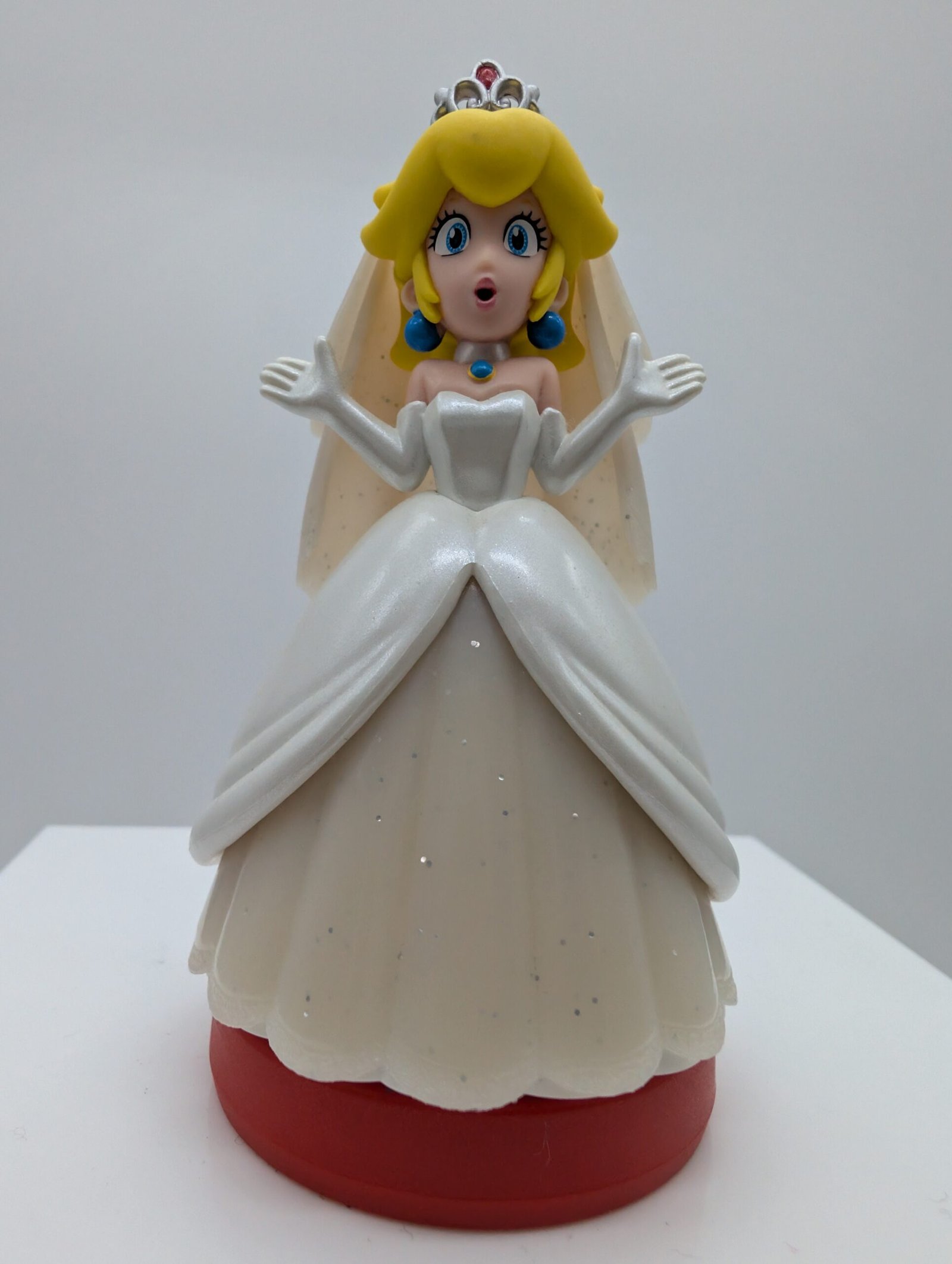 Amiibo: Super Mario Odyssey – Peach Traje de Boda