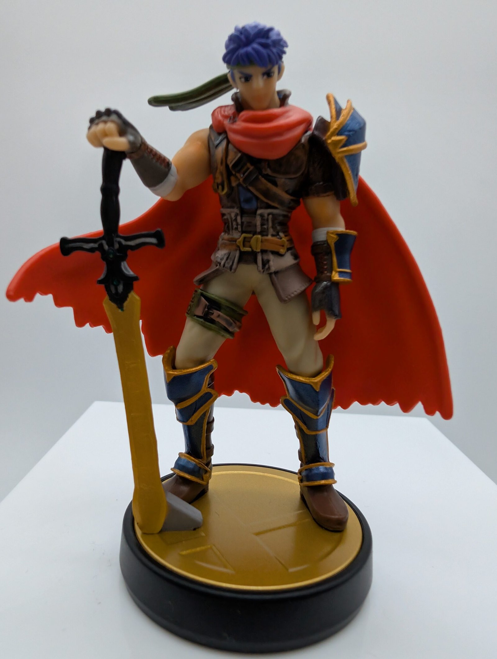 Amiibo: Super Smash Bros – Ike