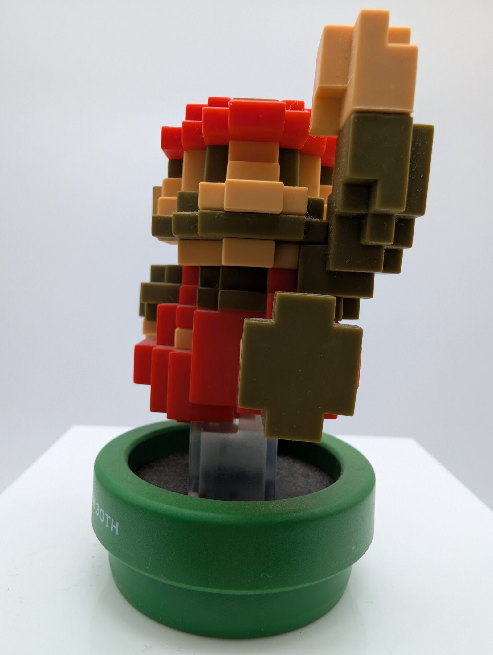 Amiibo: Super Mario – Mario 8 Bits 30th Anniversary
