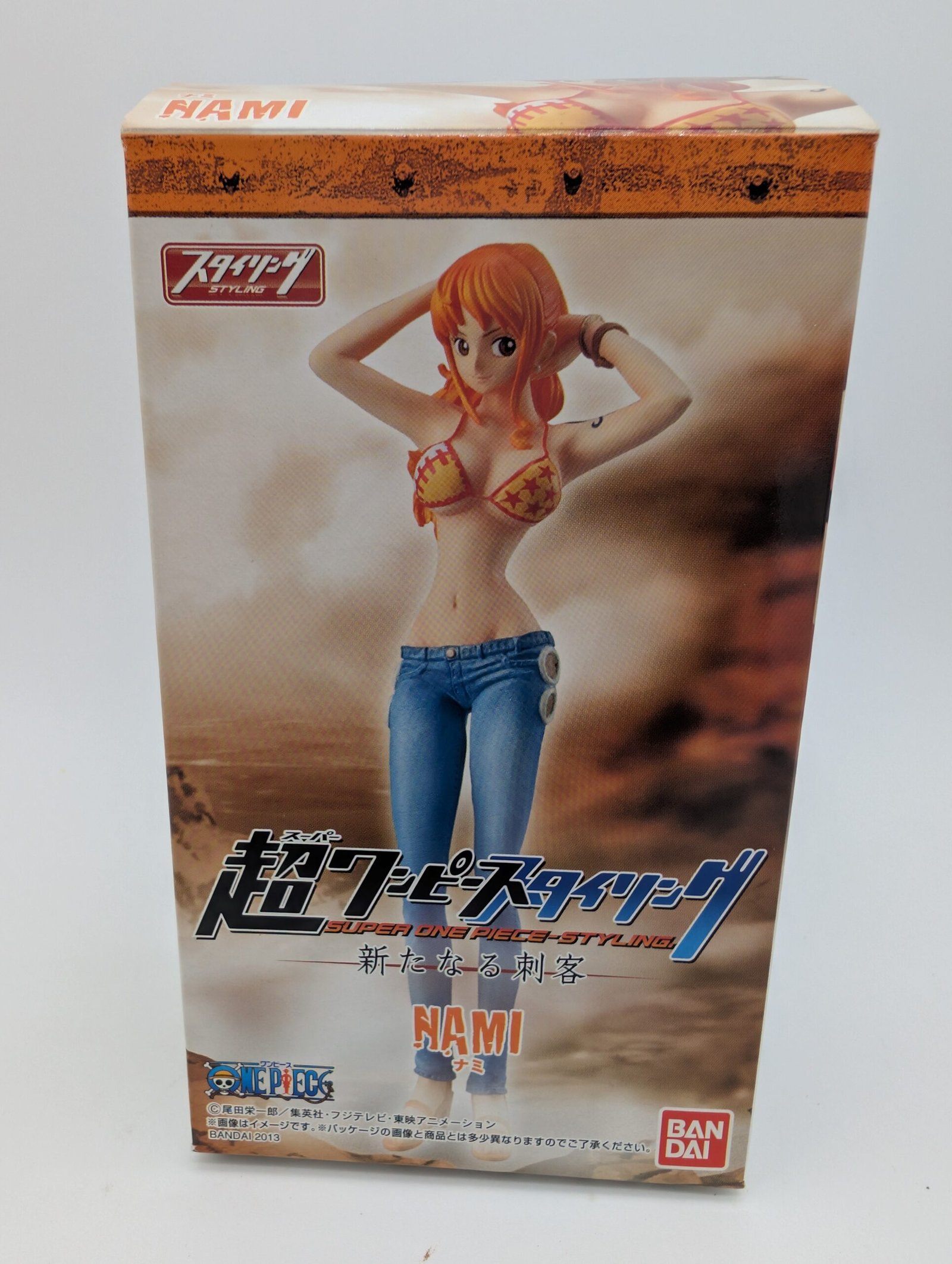 Bandai Super One Piece Styling: One Piece – Nami versión Naranja