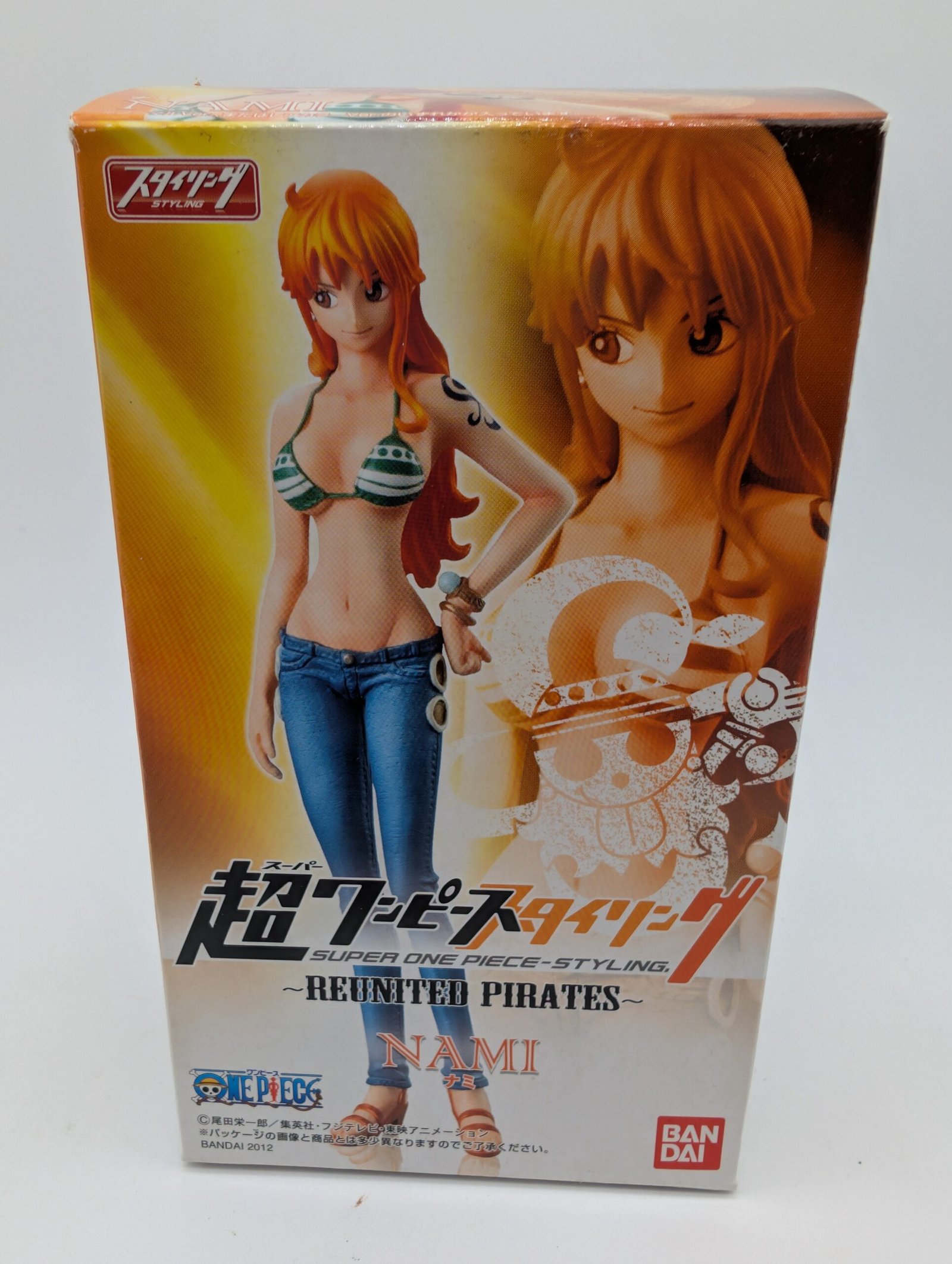Bandai Super One Piece Styling Reunited Pirates: One Piece – Nami versión Verde