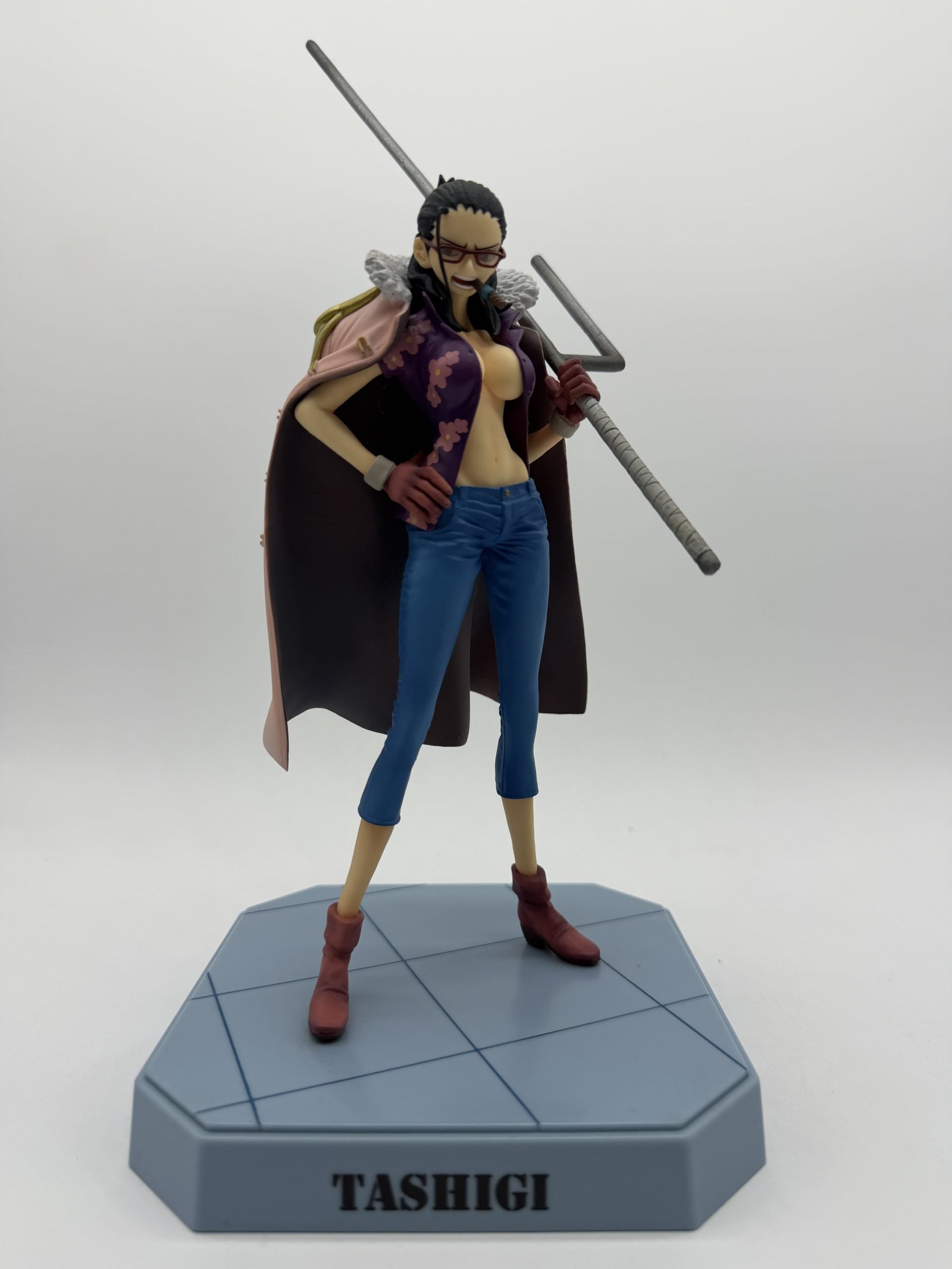 Banpresto Ichiban Kuji: One Piece – Tashigi Punk Hazard Ver.