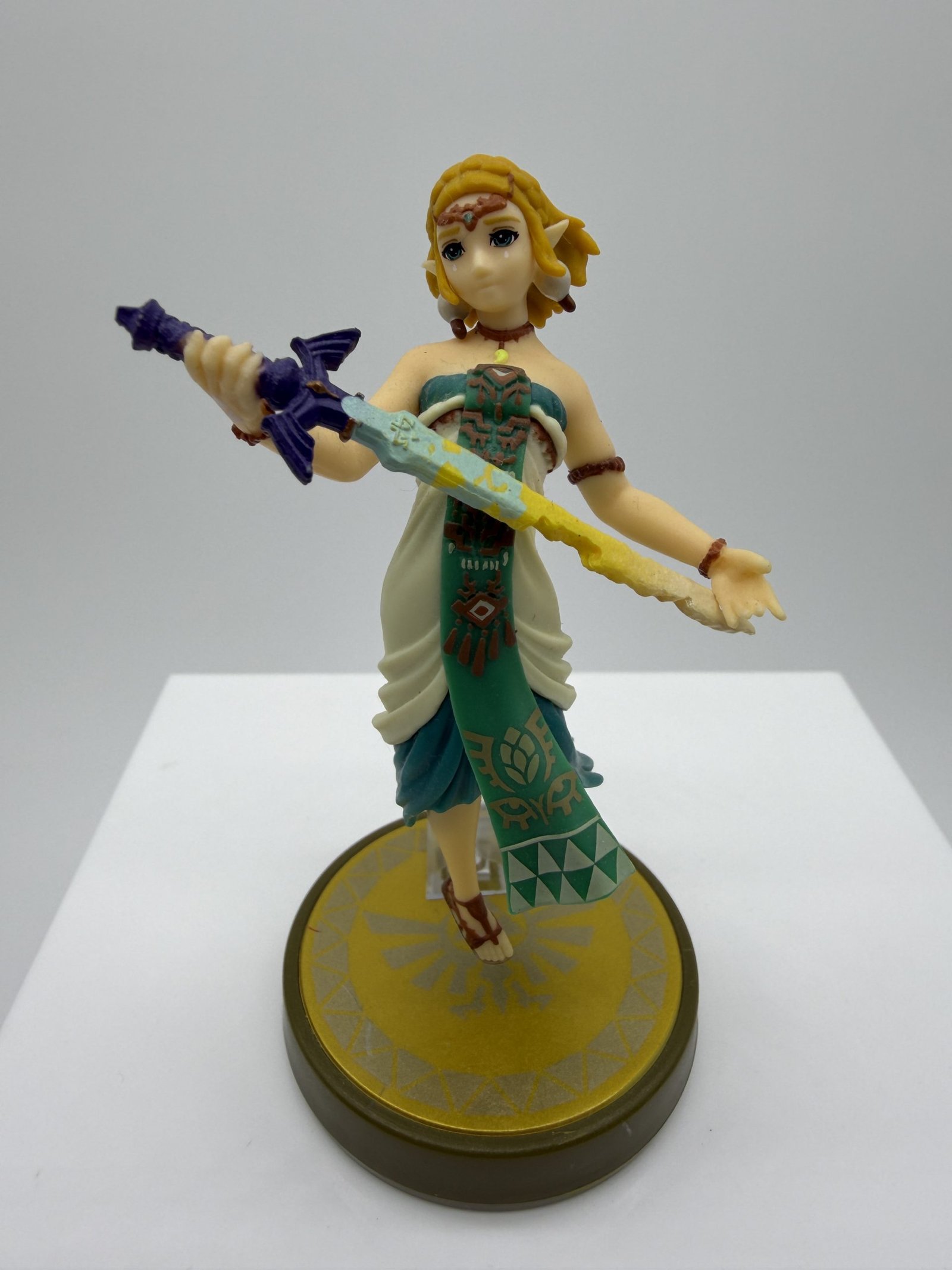 Amiibo: The Legend of Zelda: Tears of the Kingdom – Princesa Zelda