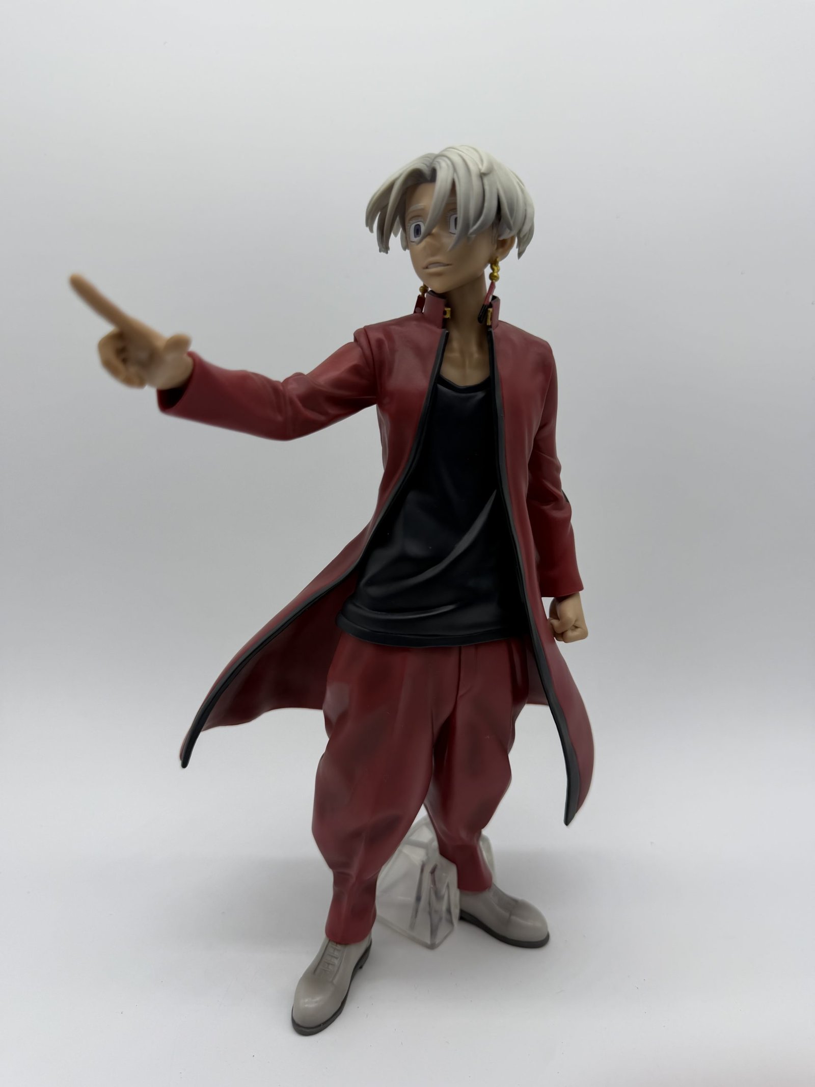 Bandai Ichiban Kuji: Tokyo Revengers – Izana Kurokawa Prize B