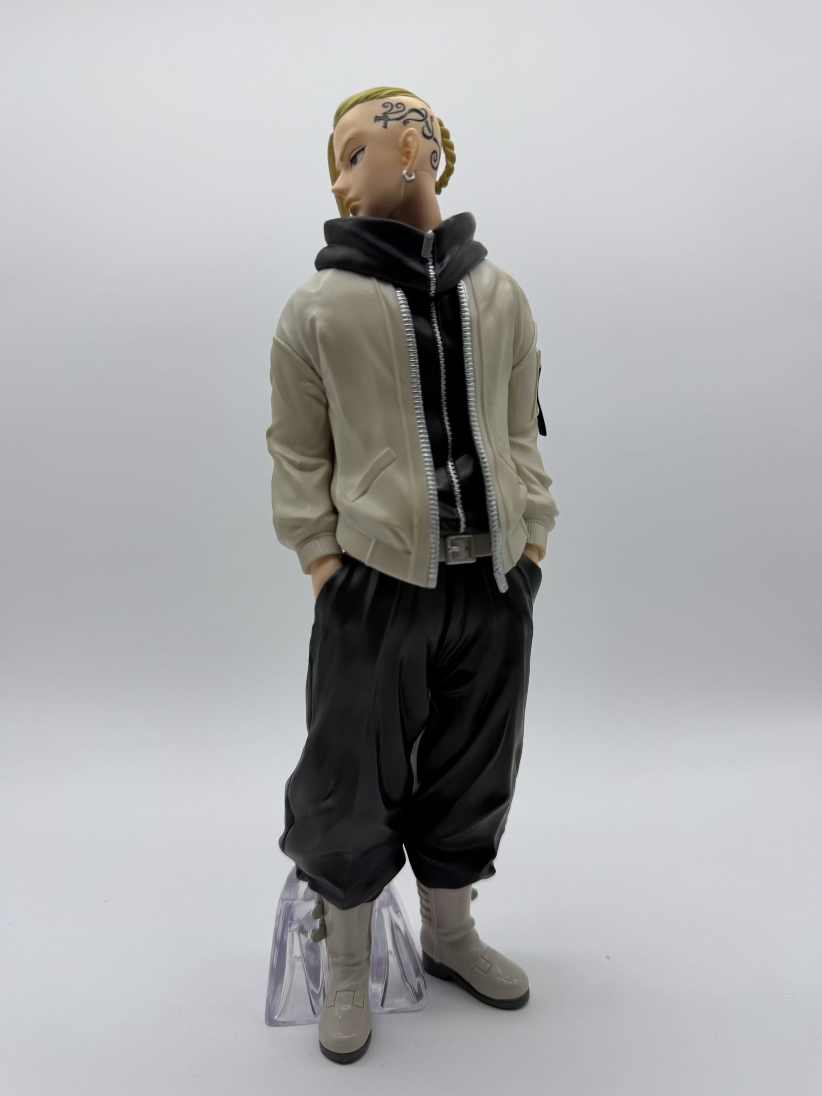 Bandai Ichiban Kuji: Tokyo Revengers Holy Night Battle – Ken Ryuguji Draken Premio C